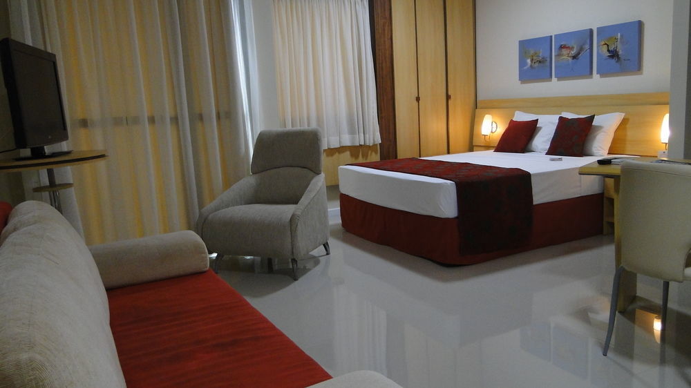 Bourbon Vitoria Hotel ภายนอก รูปภาพ