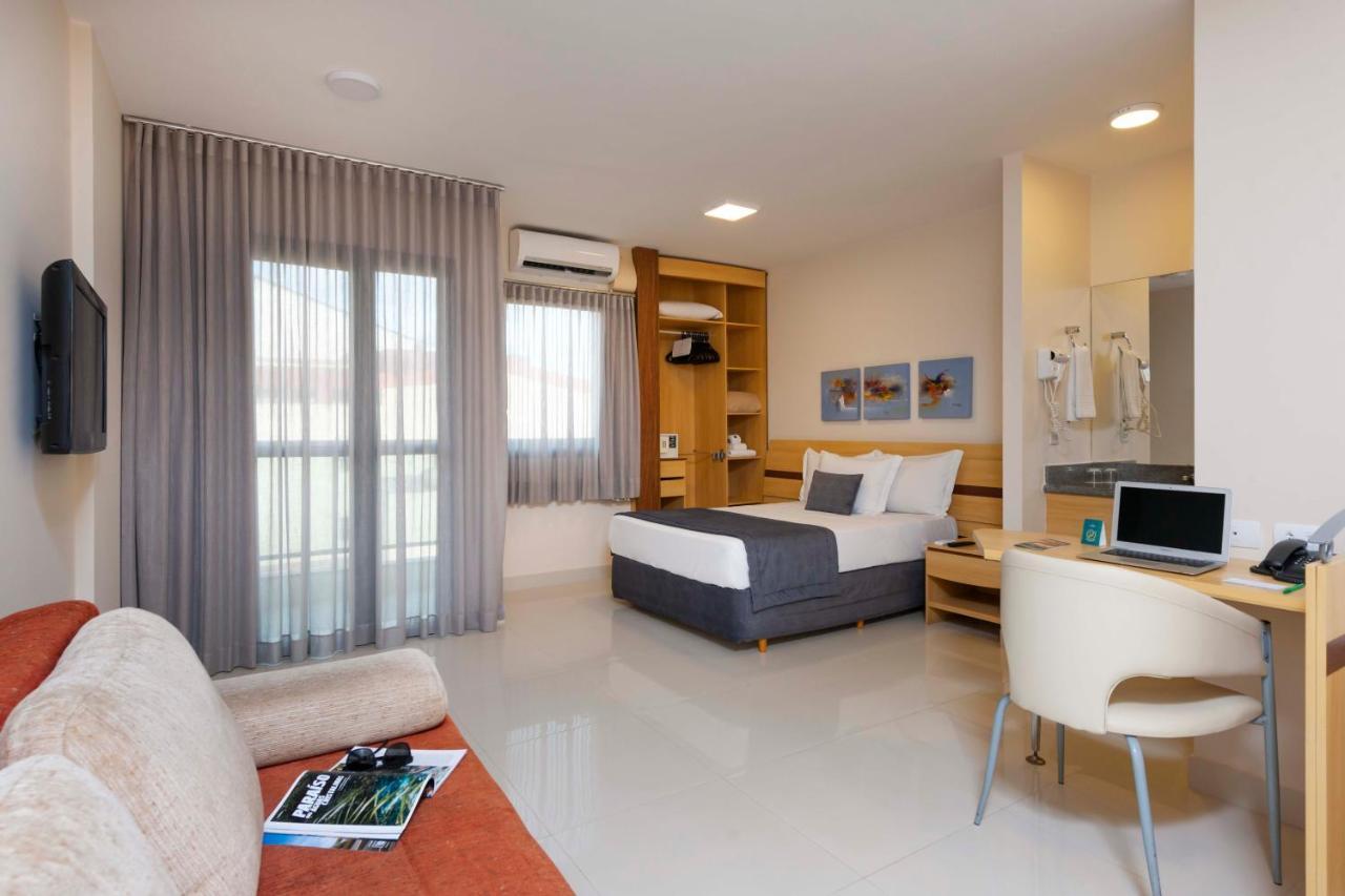 Bourbon Vitoria Hotel ภายนอก รูปภาพ